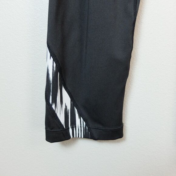 Michael Kors Black 3/4 Leggings Size Small - Picture 3 of 7